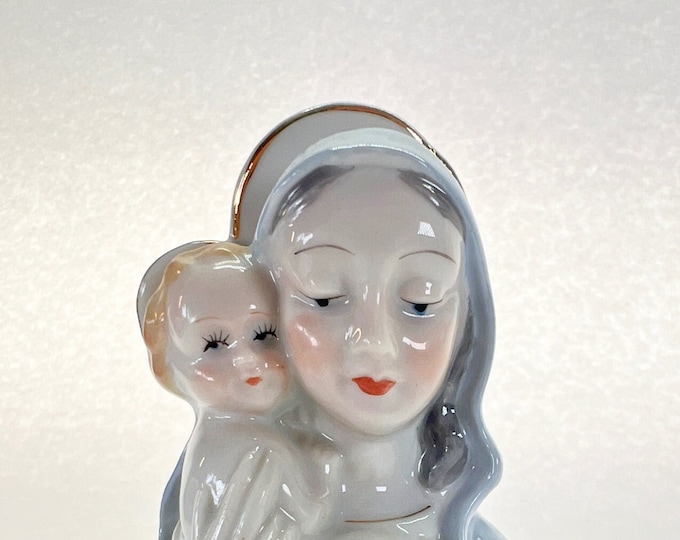 VINTAGE Madonna and Child Statue.