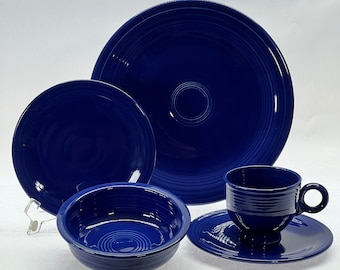 VINTAGE Fiesta Original Luncheon Place Setting. Cobalt.