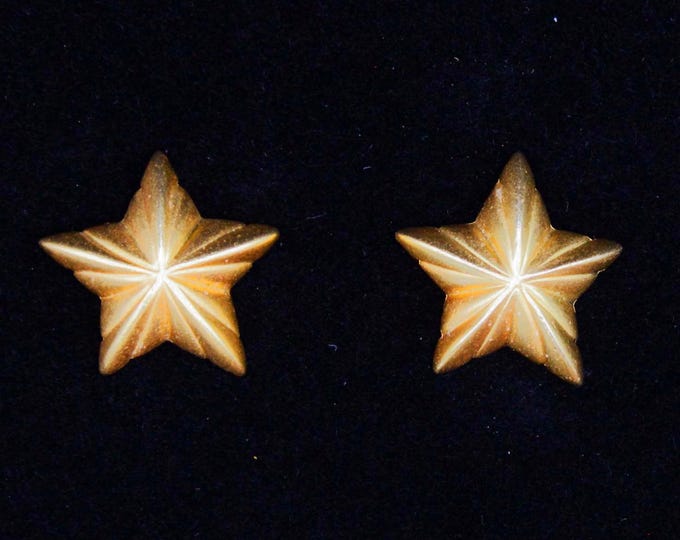 VINTAGE Gold Tone Star Earrings. 1980s Power Style Studs.