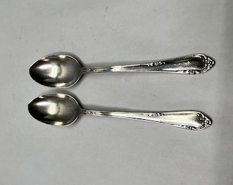VINTAGE Reed and Barton Sterling Flatware "Dancing Flowers" Demitasse Spoon