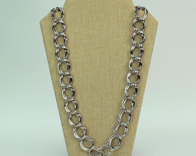 VINTAGE Napier Silver Tone Link Necklace • Chunky Chain Statement Necklace • Classic Modern Jewelry
