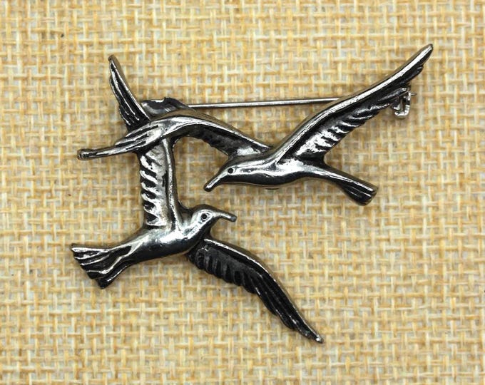 VINTAGE Flying Seagulls Brooch • Silver Tone Coastal Bird Pin • Mid-Century Modern Style • 1970s Nature Jewelry