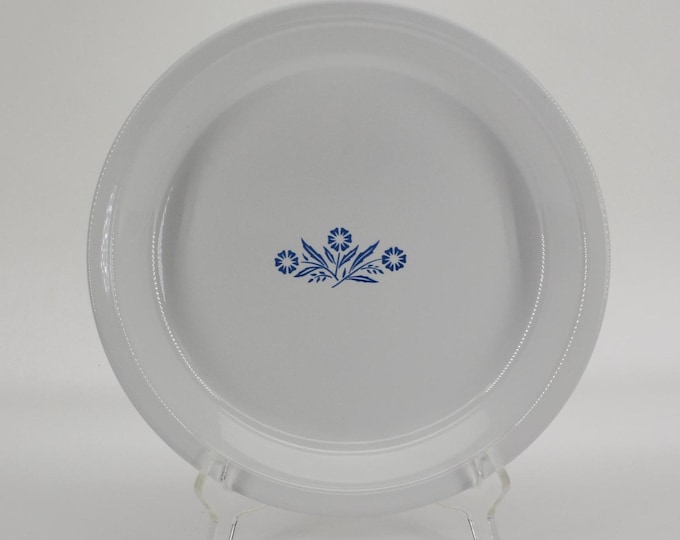 VINTAGE CorningWare 9" Pie Plate.  Blue Cornflower