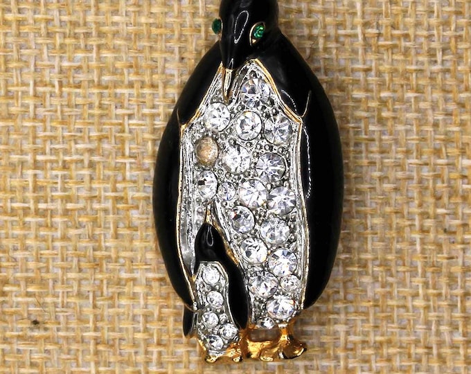 VINTAGE Mother and Baby Penguin Brooch Rhinestone Black Enamel Gold Tone Pin