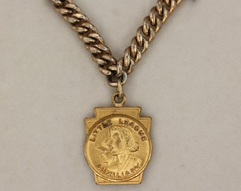VINTAGE Little League Auxiliary Award Charm Bracelet