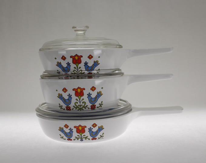 VINTAGE CorningWare Country Festival 6-piece Saucepan Set. 3 pans and 3 lids.