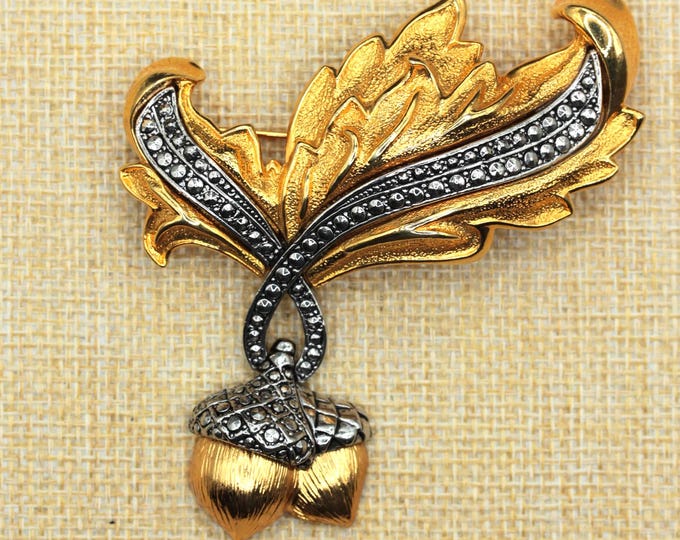 Vintage Avon Oak Leaf & Acorn Brooch . Two-Tone Gold and Silver Tone Botanical Pin. Autumn Nature Jewelry