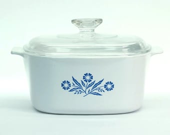 Vintage CorningWare Cornflower Blue 3 Quart Casserole with Lid • A-3-B Baking Dish