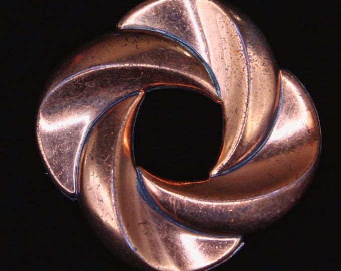 VINTAGE Renoir Copper Brooch. Sculptural Swirl from Mid-Century California.