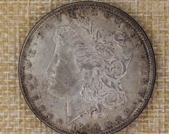 1921 Morgan Silver Dollar. Vintage. Circulated.
