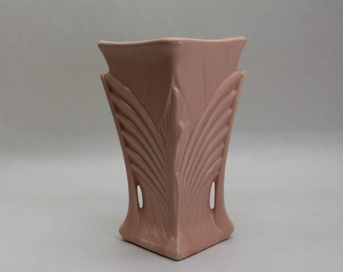 VINTAGE McCoy Art Deco 9" Vase- Peach.