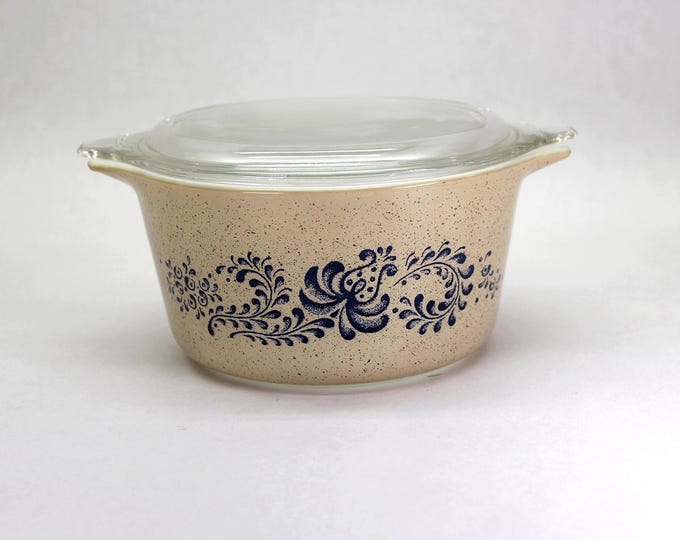 RARE Pyrex Homestead 473-B Bowl with 470-C Lid.
