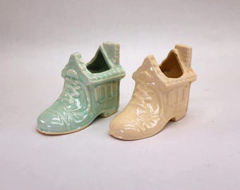 VINTAGE Ceramic Baby Shoe Nursery Rhyme Planter.  Blue or Ivory.