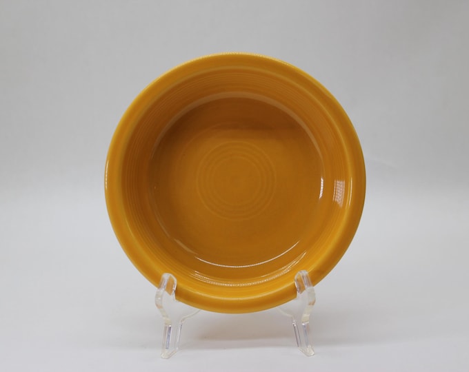 VINTAGE Fiestaware Fruit Bowl. Yellow.