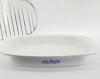 VINTAGE Corning Ware Blue Cornflower P-21 Roaster with Chrome Rack. Made in USA.