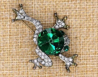 VINTAGE Green Rhinestone Frog Brooch - Emerald Glass Body