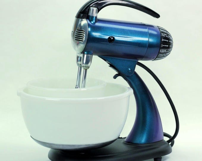 REIMAGINED Sunbeam Mixmaster Model 9 in Color-Shift Finish | Vintage Stand Mixer with Opal Bowls