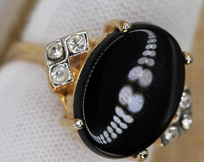 VINTAGE Art Deco Revival Black Onyx Style Ring - Gold Tone Size 7