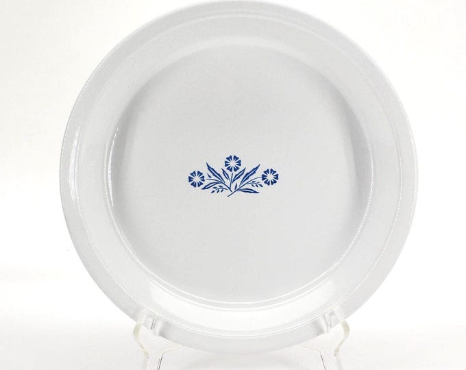 VINTAGE CorningWare 9" Pie Plate.  Blue Cornflower