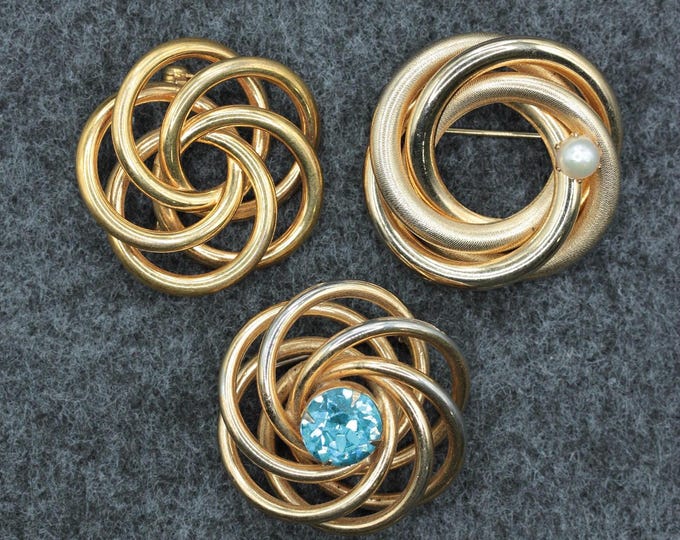 VINTAGE Your Choice Intertwined Circle Brooch • Gold Tone Knot Pin • Napier, Faux Pearl or Blue Rhinestone • Modernist Geometric