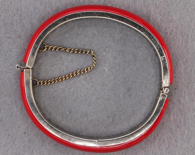 VINTAGE Red Enamel Hinged Bangle Bracelet Gold Tone with Safety Chain