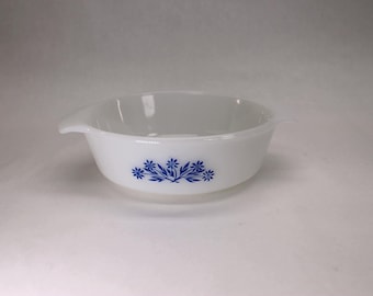 VINTAGE Anchor Hocking FireKing Baking Dish. Blue Cornflower. 1qt.