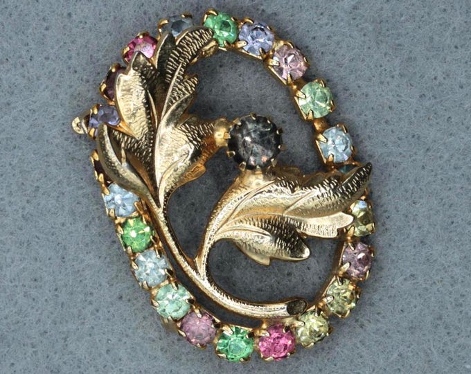 Vintage Pastel Rhinestone Floral Wreath Brooch • Gold Tone Leaf Pin • Pink Blue Green Lavender Crystal Circle Brooch