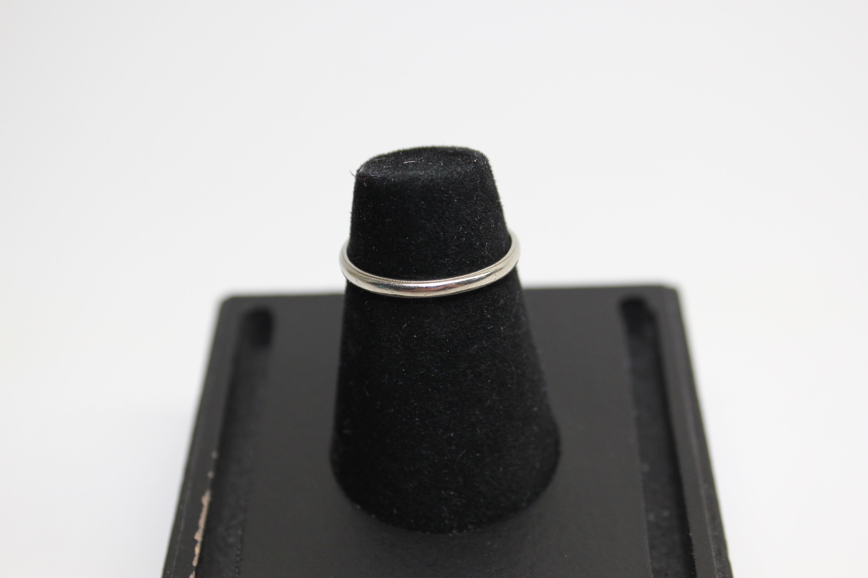 VINTAGE 18k White Gold Wedding Ring Size 7 Etsy