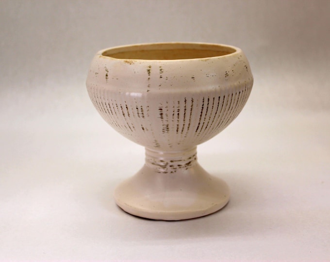 VINTAGE McCoy Classic Line Medium Pedestal Planter