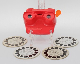 VINTAGE Tyco View Master Red Viewer with 12 Reels Disney Bambi Pocahontas Lady and the Tramp Made in USA