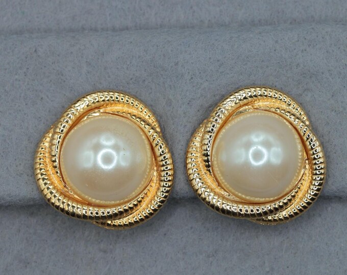 VINTAGE Faux Pearl Button Earrings, Gold Tone Rope Border Clip On Earrings, Classic Timeless Jewelry, 1980s Statement Earrings