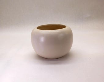 VINTAGE Floraline Round Bowl Planter- 404.
