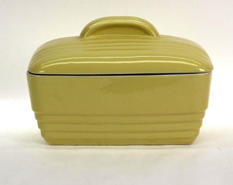 VINTAGE Hall China Canary Yellow Refrigerator Dish with Lid Made Exclusively for Westinghouse Made in USA