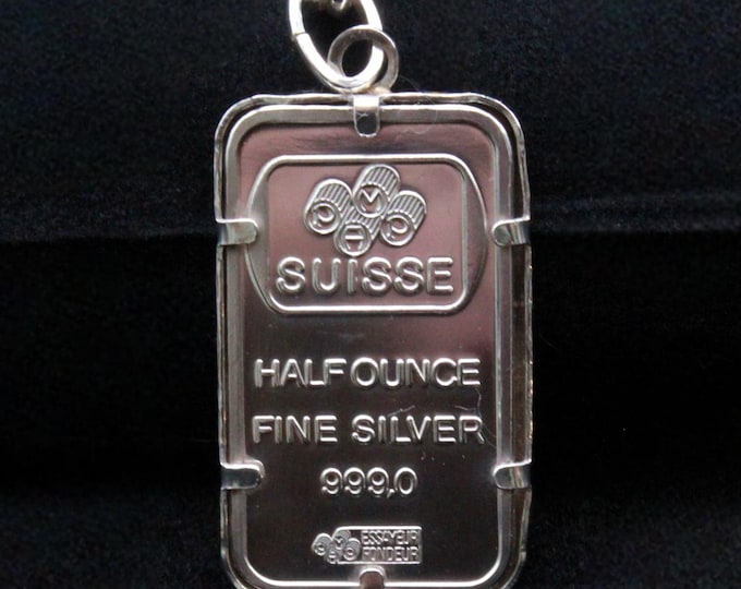 VINTAGE Fine Sterling Silver Credit Suisse Key Fob. 1/2 ounce.