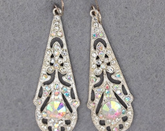 VINTAGE Aurora Borealis Rhinestone Dangle Earrings