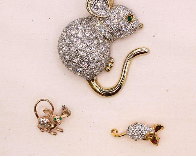 VINTAGE Brooch Collection. Three Fine Mice. Choose Your Favorite!