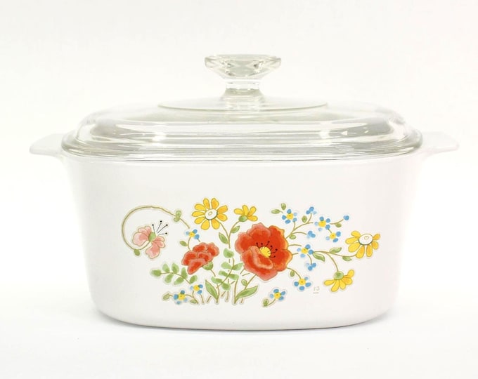 VINTAGE Corning Ware Wildflower A-3-B 3 Quart Casserole with Glass Lid. Near Perfect. Made in USA