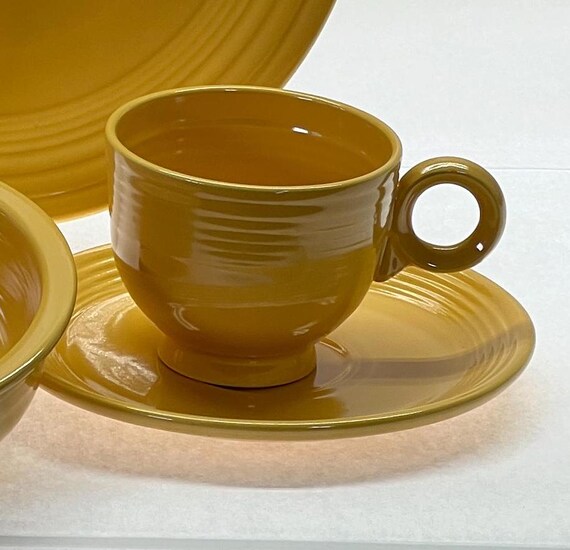 VINTAGE Fiesta Original Cup and