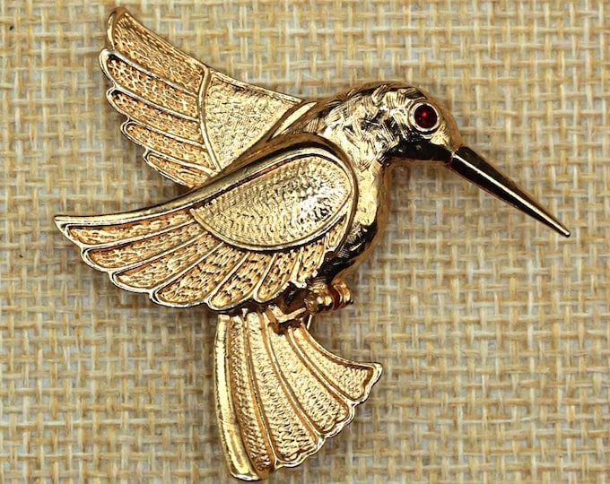 VINTAGE Hummingbird Brooch • Ruby Rhinestone Eye • Gold Tone Bird Pin • Nature Jewelry • Bird Lover Gift • Cottagecore