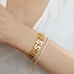 Pulsera personalizada chapada en oro de 18 quilates, pulsera de plata y oro de 18 quilates, pulsera de cuentas, letra brillante, pulsera con nombre, joyería personalizada, regalo para ella