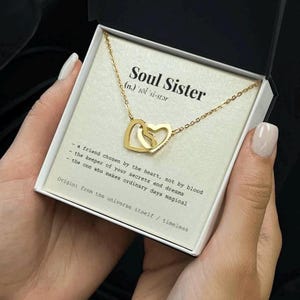 Soul Sister Gift,Interlocking Hearts Necklace, Best Friend Jewelry, Personalized Necklace, Sister Appreciation Gift