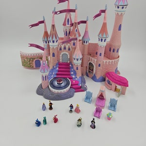 Sleeping Beauty Castle Jakks Pacific Polly Pocket Style Disney Princess Castle Playset