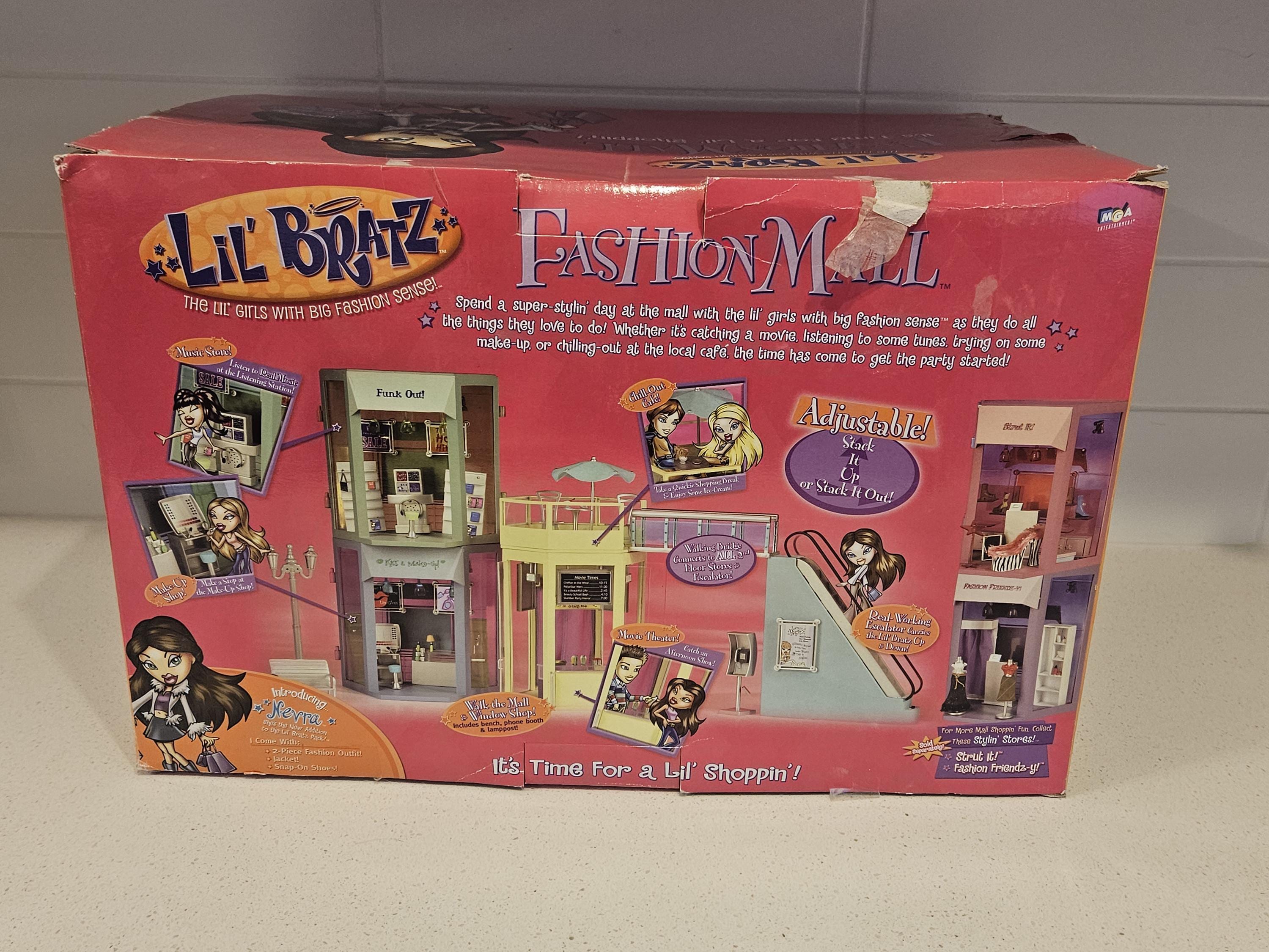 Lil'Bratz リルブラッツ ファッションモール フルコンプリート Lot of Eight Lil Bratz Mini Dolls With Clothes And Shoes
