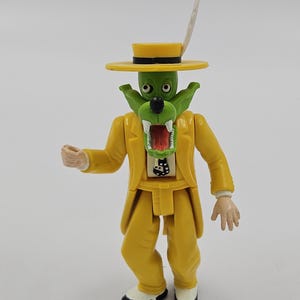The Mask Movie Wild Wolf Mask 5&quot; Zero To Hero Kenner Jim Carrey Punching Bazooka
