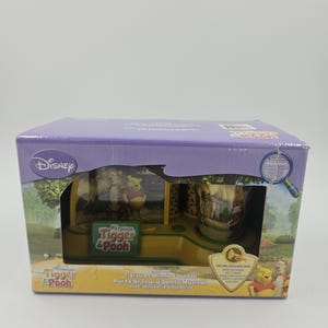 Vintage Winnie the Pooh musical toothbrush holder with timer Piglet