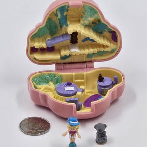 Vintage Polly Pocket Koala Picnic 100% Complete 1994 Pink Compact Bluebird Pet Collection