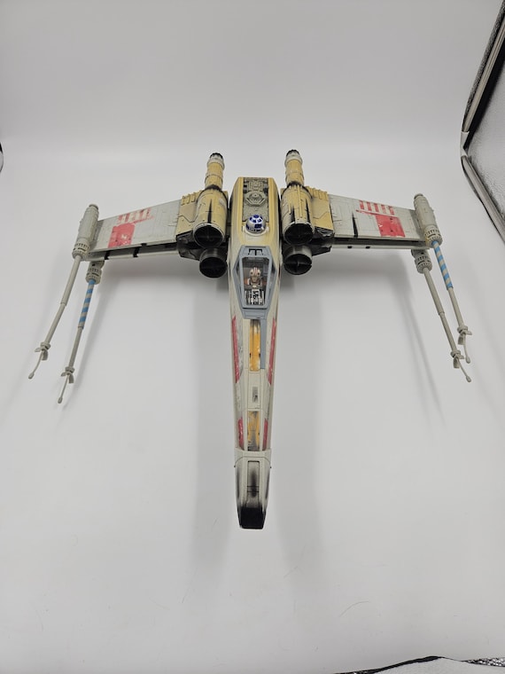 1998 レッド5 X-ウイング・ファイター エレクトロニックパワーF/X Star Wars - Electronic Luke Skywalker's Red Five X-wing Fighter
