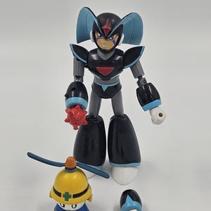 2004 Megaman Remote Mine Bass 6&quot; Action Figure Jazwares