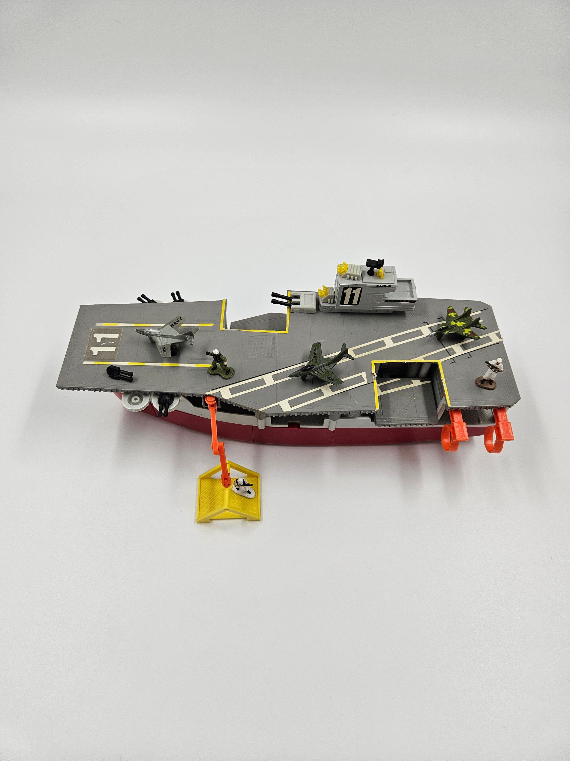 Toy best sale aircraft carrier