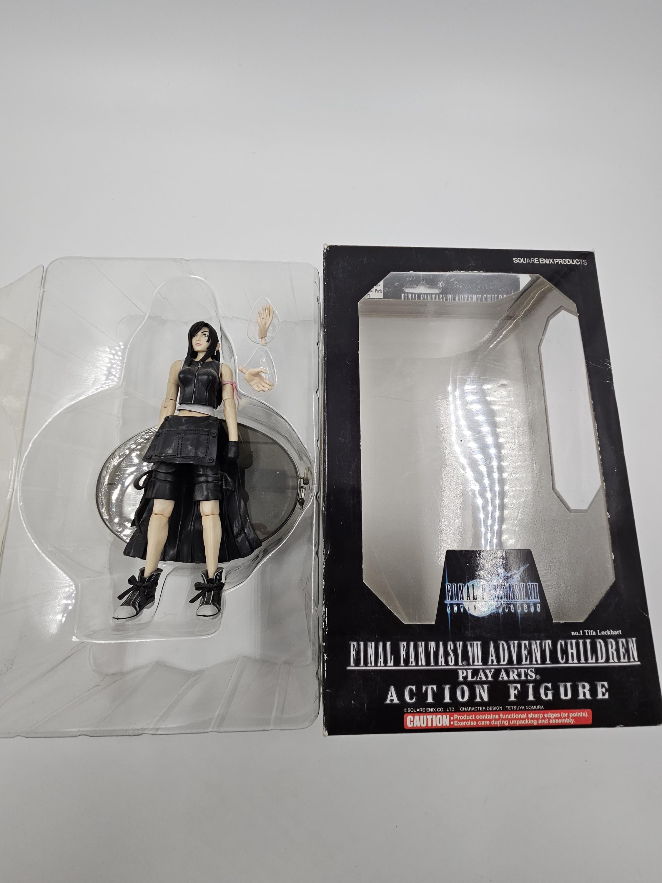 Final Fantasy VII Advent Children - Tifa Lockhart Figure Play Arts